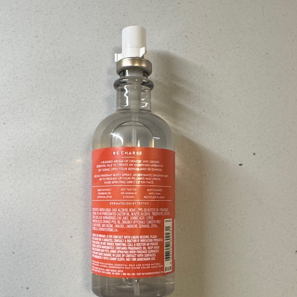 Bath & Body Works Orange & Ginger Essential Oil Mist - Picture 2 of 3
